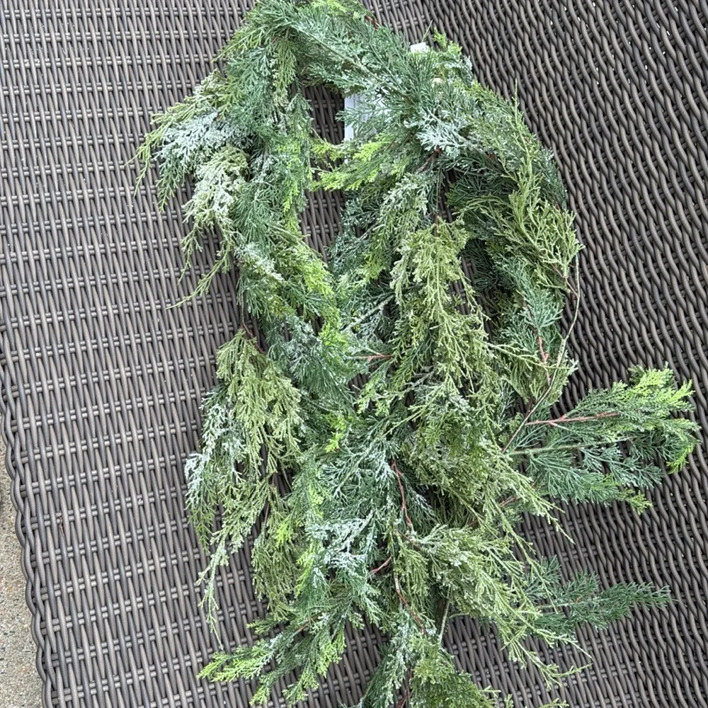 Glistening Christmas Slim Garland - 9 ft - NWT